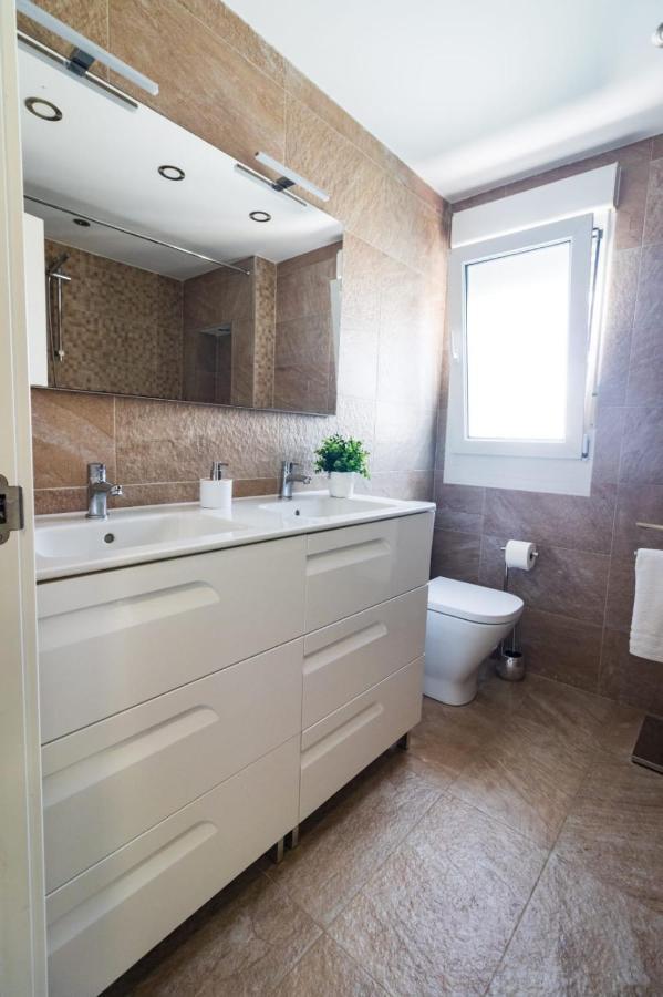 Apartament Lujoso Atico Entre 2 Playas Con Garaje, Terraza, Vistas Y Wifi Gijón Zewnętrze zdjęcie