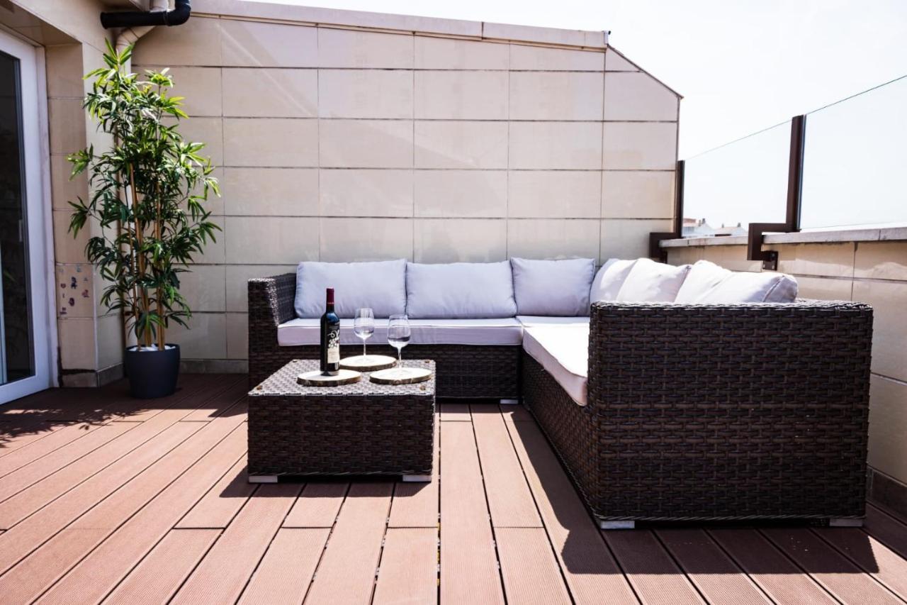 Apartament Lujoso Atico Entre 2 Playas Con Garaje, Terraza, Vistas Y Wifi Gijón Zewnętrze zdjęcie
