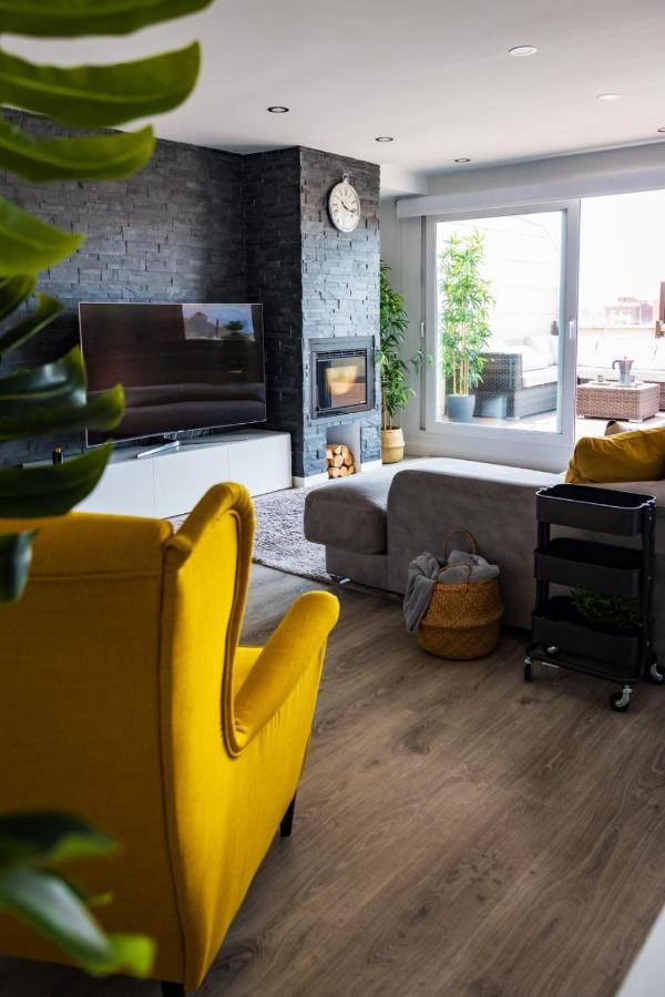 Apartament Lujoso Atico Entre 2 Playas Con Garaje, Terraza, Vistas Y Wifi Gijón Zewnętrze zdjęcie